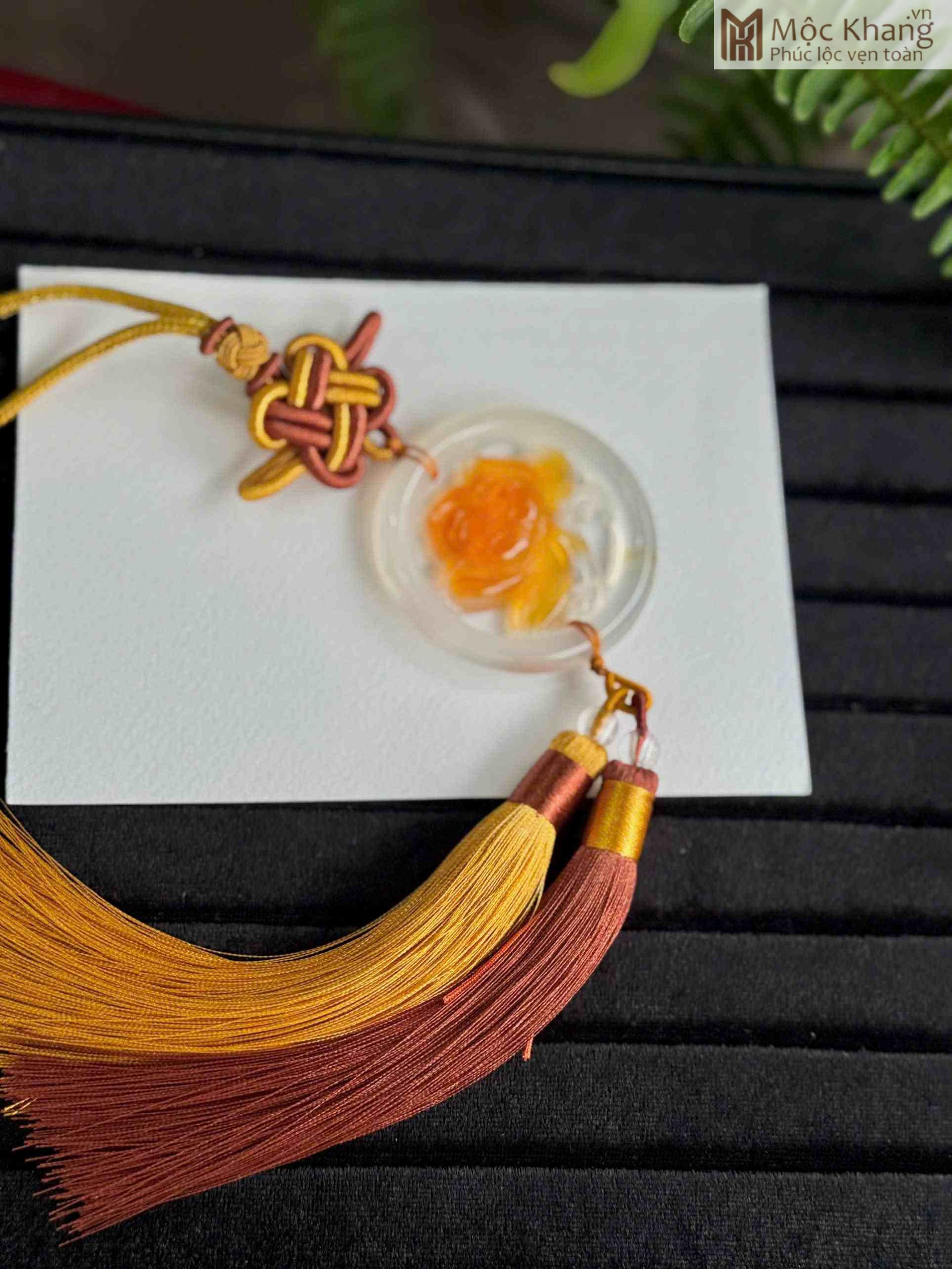 Khánh Treo Xe Hoa Sen Chalcedony Đường Kính 5.3 (cm) (2)_2 Khanh Treo Xe Hoa Sen Chalcedony Duong Kinh 5.3 cm 2 2 scaled