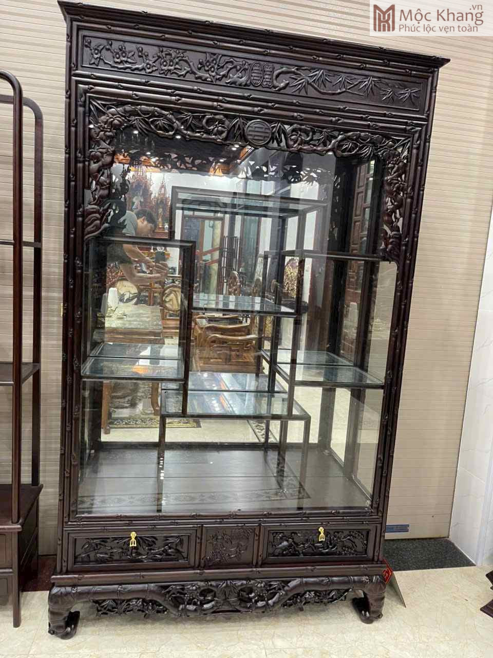 Tủ Trang Trí Trúc Gỗ Gụ Cao 207 (cm) (1)_1 Tủ Trang Trí Trúc Gỗ Gụ Cao 207 (cm)