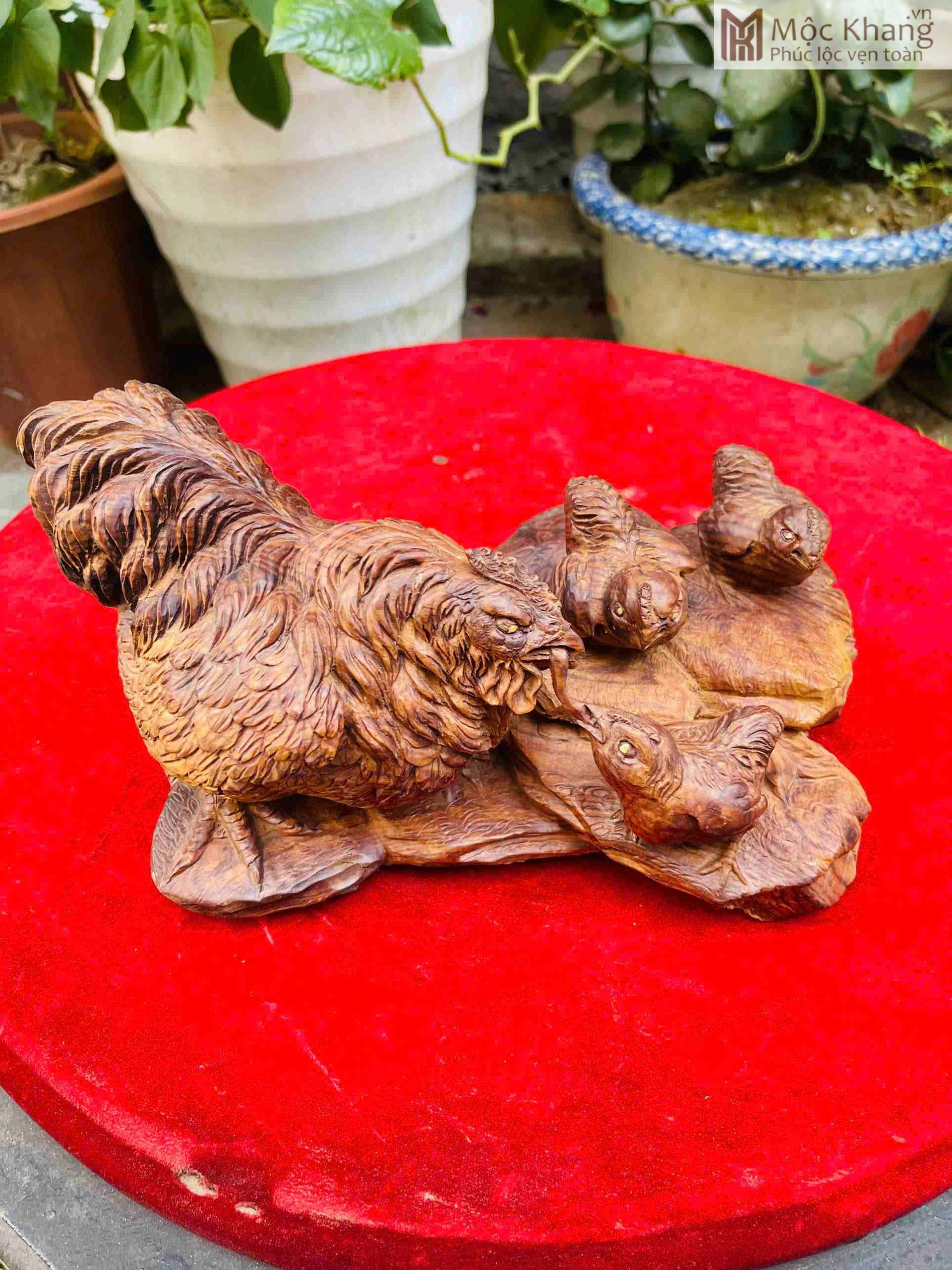 tuong-ga-mau-tu-go-cam-viet-ngang-46-cm (2) tuong ga mau tu go cam viet ngang 46 cm 2 scaled