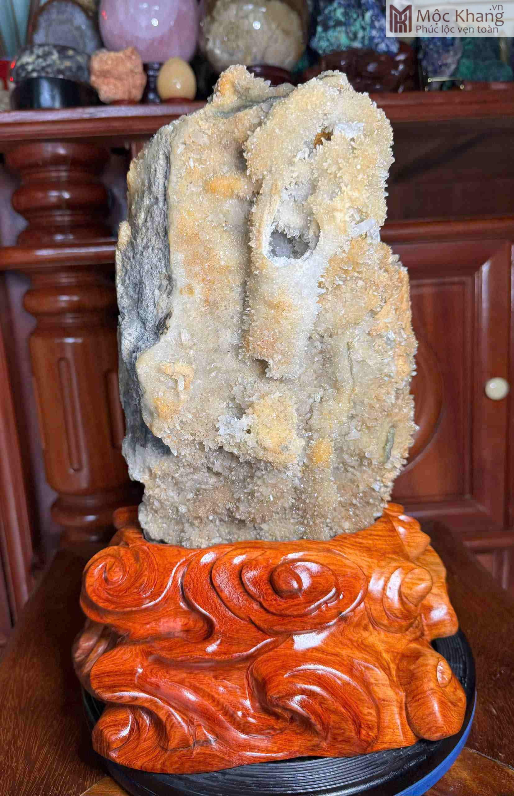khoi-tinh-the-thach-anh-trang-cao-33-cm (5) khoi tinh the thach anh trang cao 33 cm 5