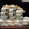 thuan buom xuoi gio ngoc onyx trang cao 32 cm 4