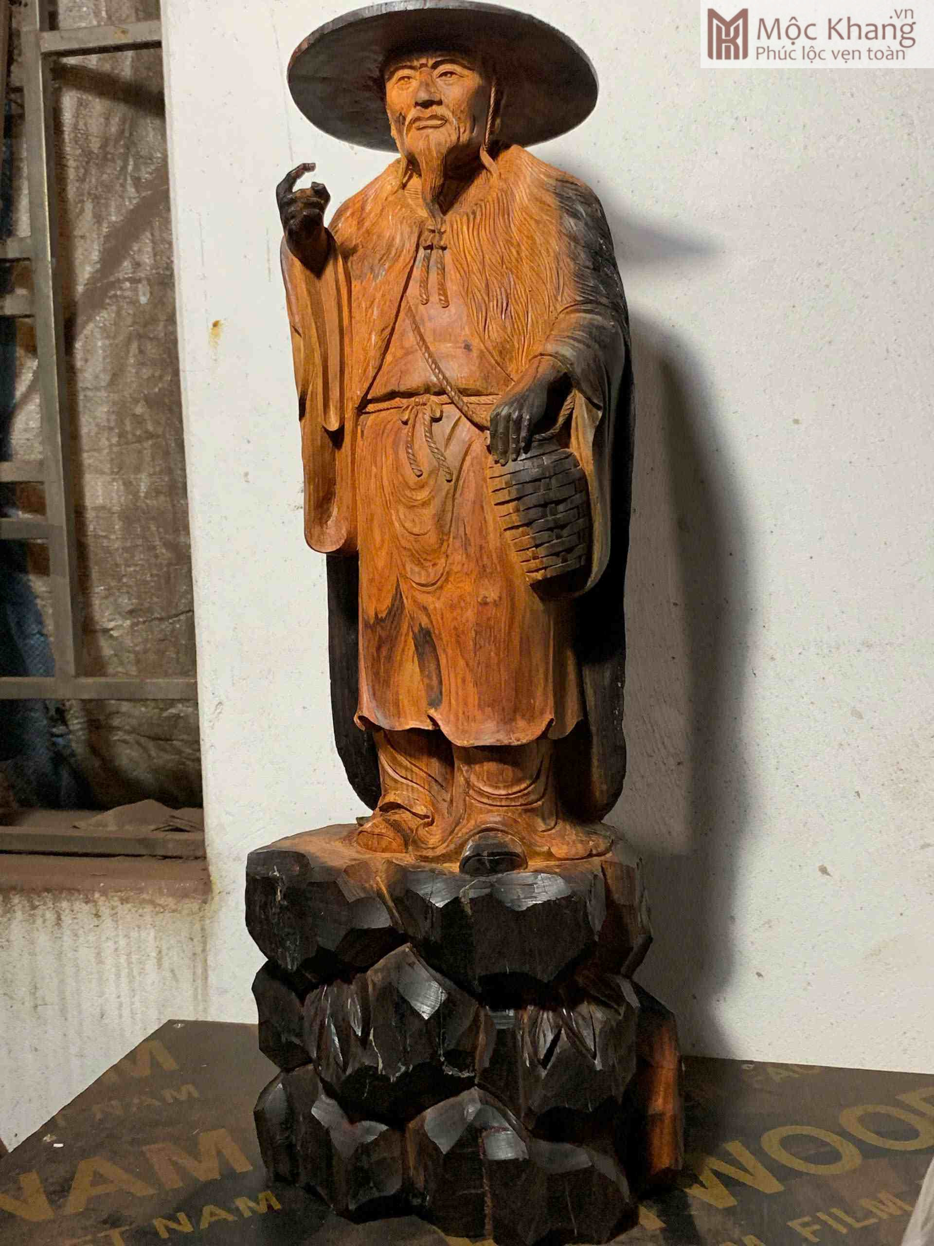 tuong-khuong-tu-nha-go-trac-cao-61-cm (2) tuong khuong tu nha go trac cao 61 cm 2