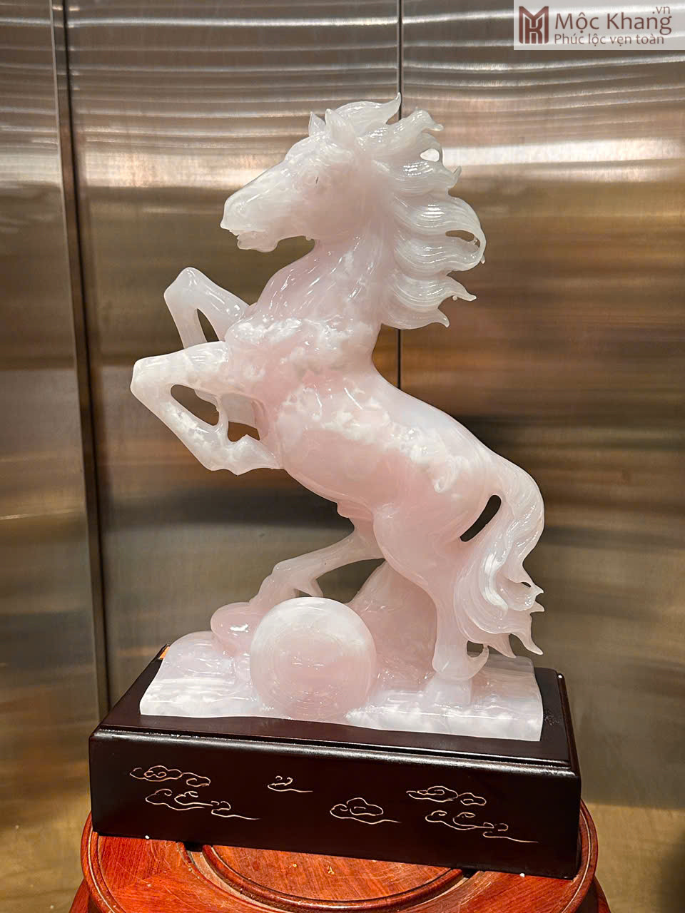 tuong-ngua-ngoc-onyx-hong-cao-48-cm Tượng Ngựa Ngọc Onyx Hồng