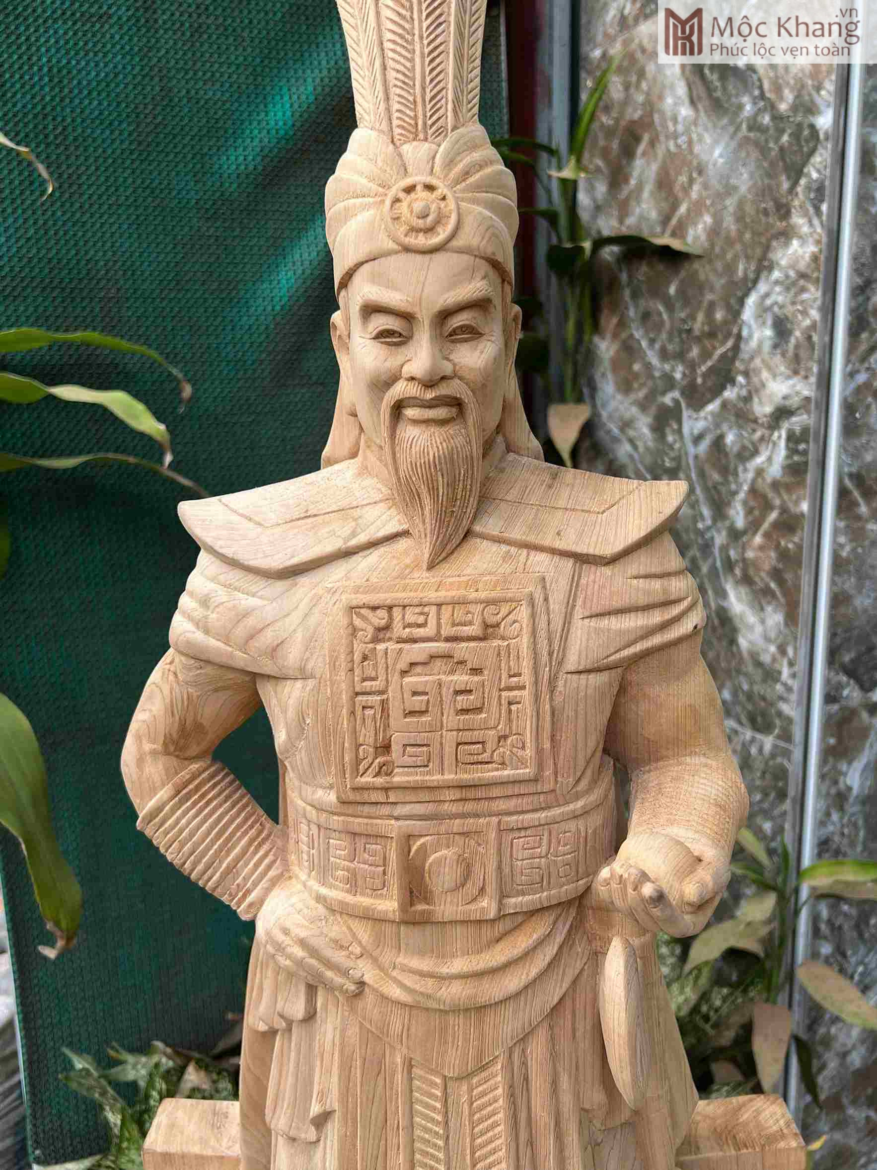tuong-vua-hung-go-ngoc-am-cao-100-cm (2)