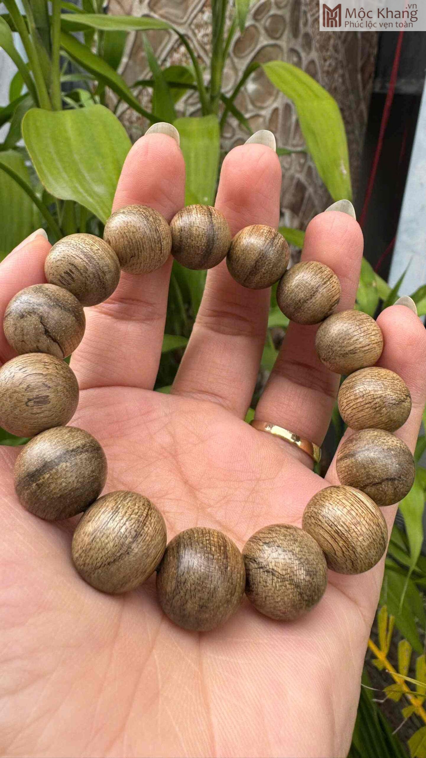 Chuỗi Trầm Hương Bông Việt Hạt 14 (mm) (3)_3 Chuỗi Trầm Hương Bông Việt Hạt 14 (mm)