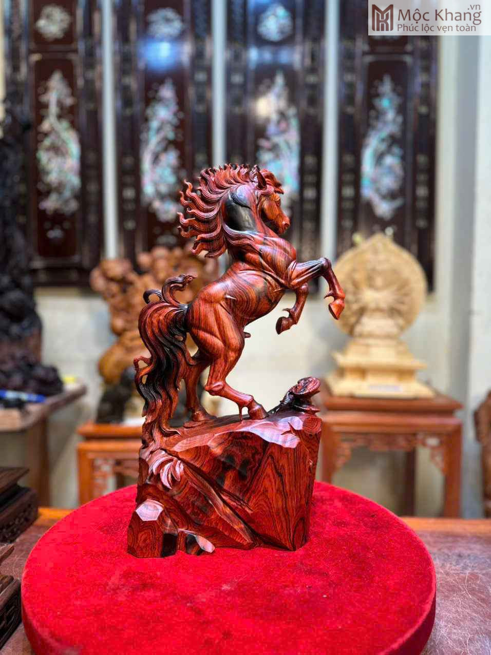 Nhất Mã Phi Thiên Gỗ Trắc Ngang 72 (cm) (2)_2 Nhất Mã Phi Thiên Gỗ Trắc Ngang 72 (cm)