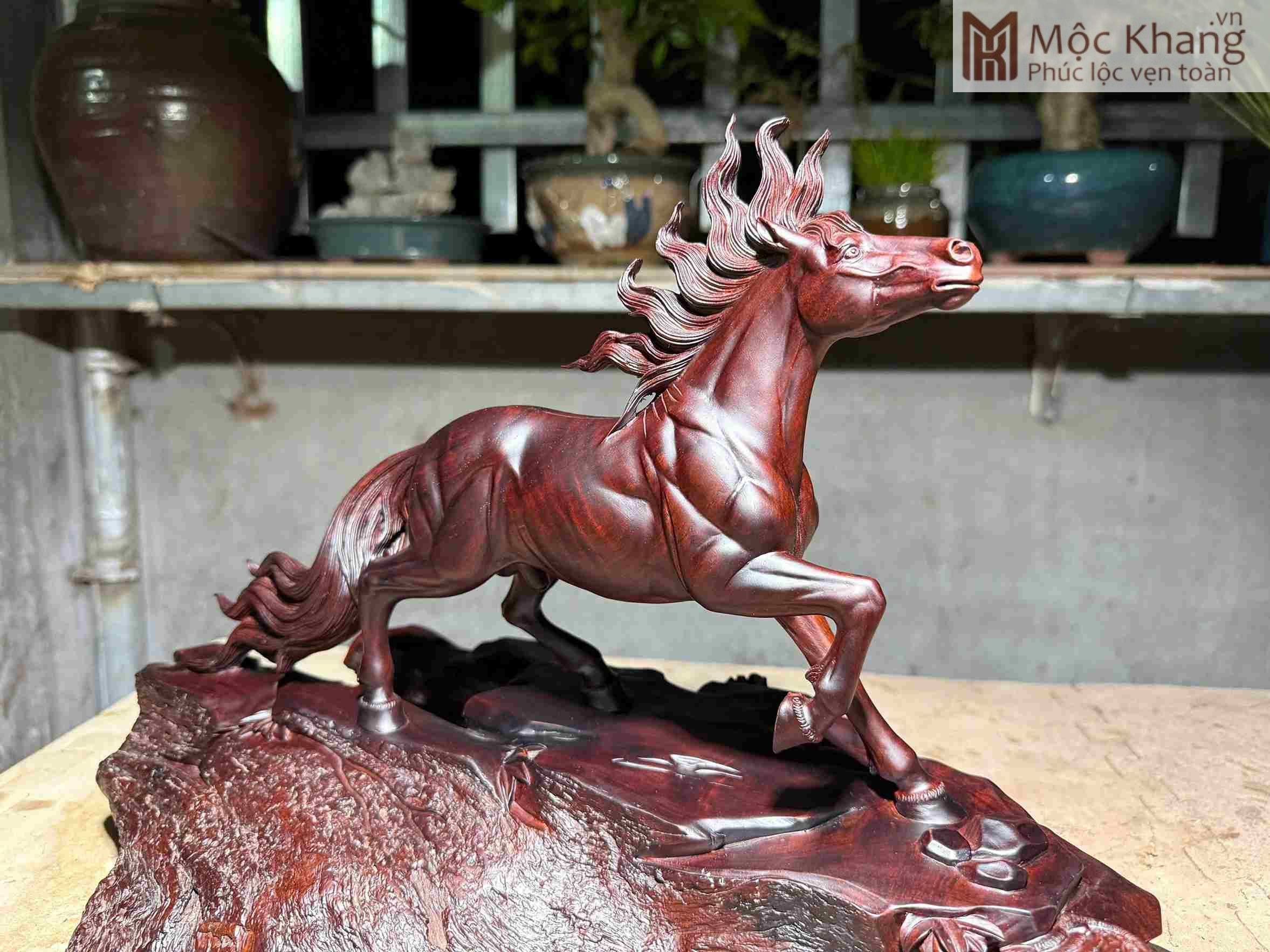 Nhất Mã Thong Dong Gỗ Trắc Ngang 46 (cm) (5)_5 Nhat Ma Thong Dong Go Trac Ngang 46 cm 5 5
