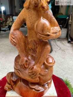 Tượng Khỉ Gỗ Ngọc Am Cao 55 (cm)