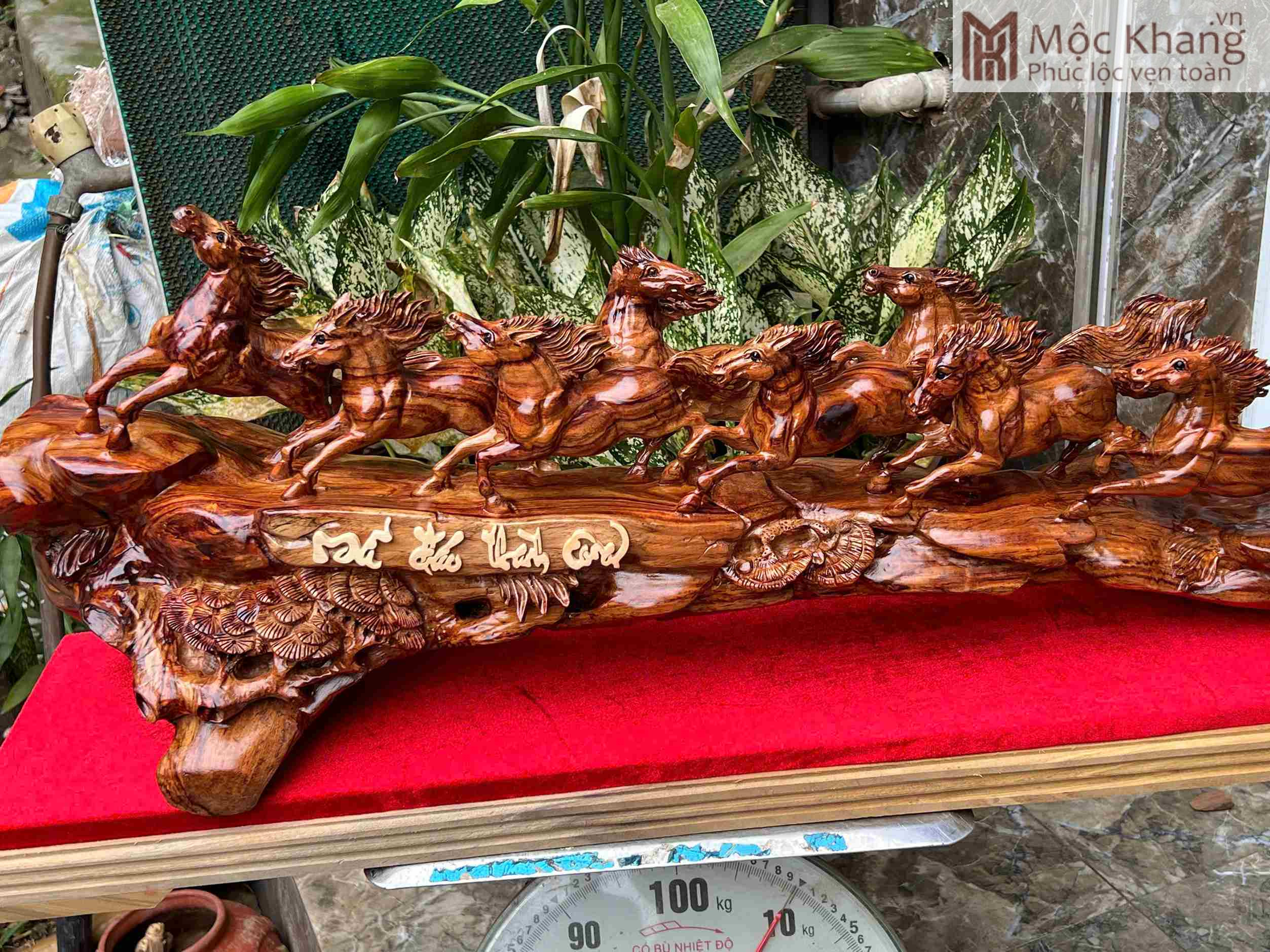 Tượng Mã Đáo Thành Công Gỗ Sưa Cao 36 (cm) (3)_3 Tuong Ma Dao Thanh Cong Go Sua Cao 36 cm 3 3