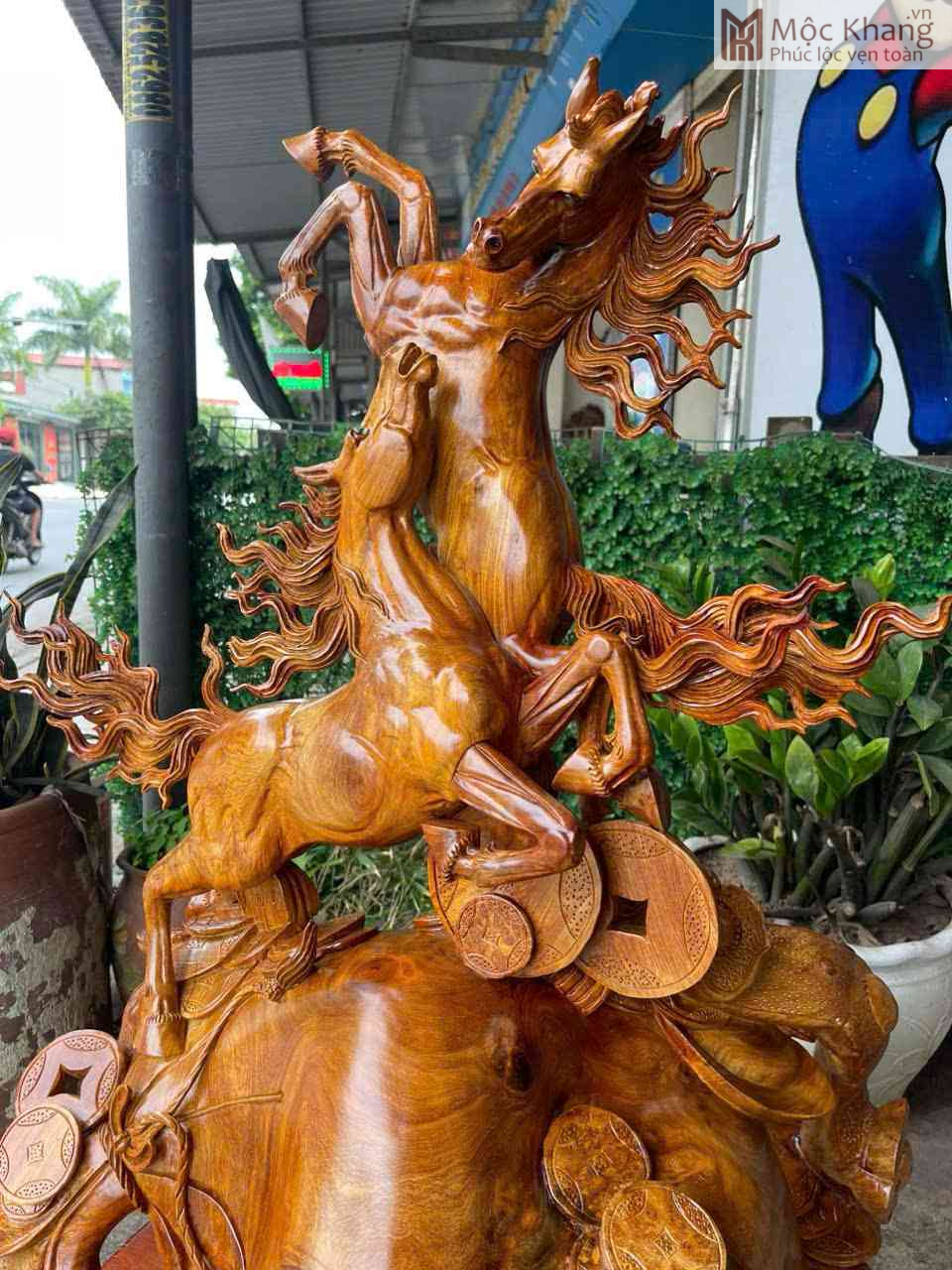 Tượng Song Mã Uyên Ương Gỗ Hương Cao 107 (cm) (7)_7 Tuong Song Ma Uyen Uong Go Huong Cao 107 cm 7 7