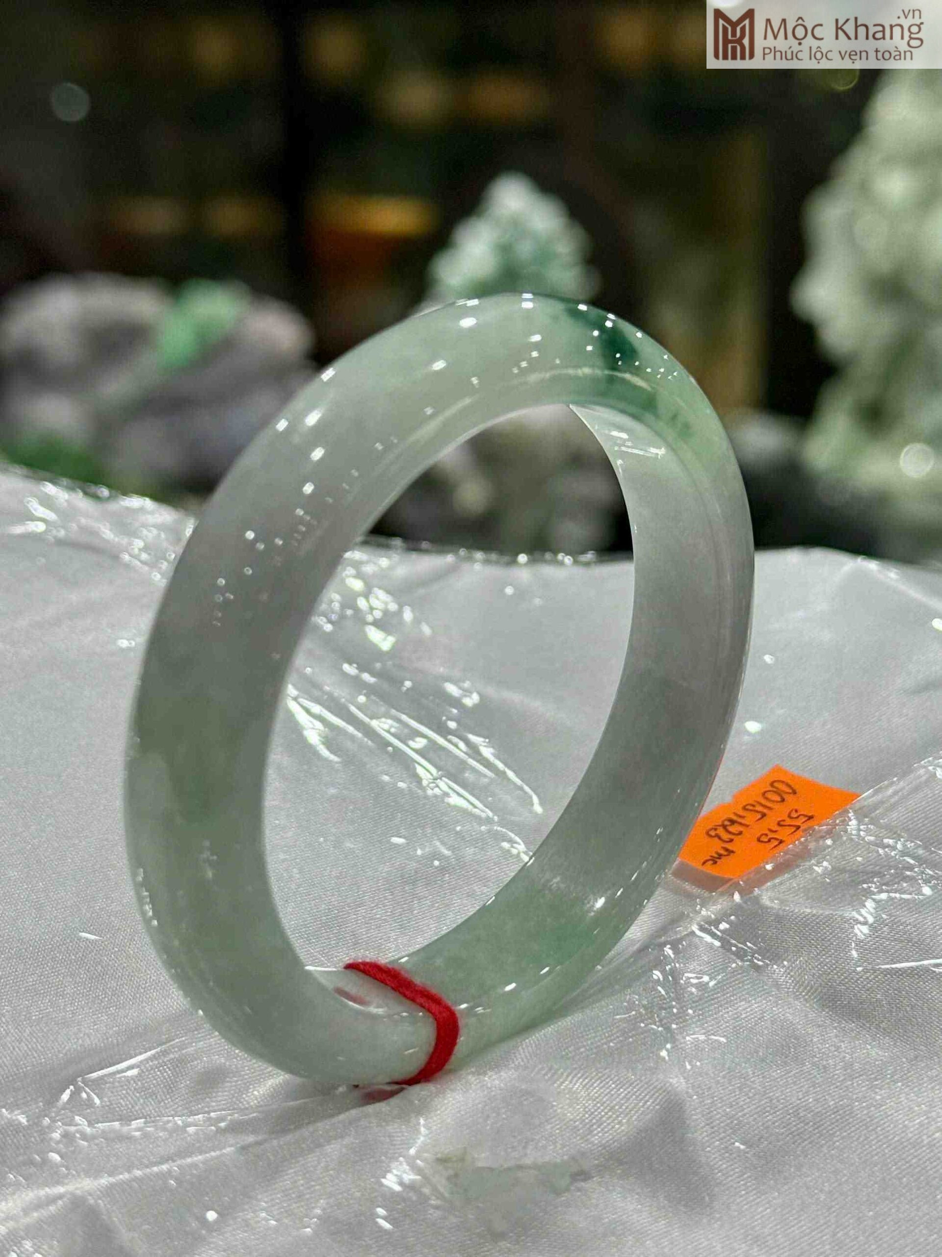 Vòng Ngọc Phỉ Thúy Ni 55.5 (mm) (4)_4 Vòng Ngọc Phỉ Thúy Ni 55.5 (mm)