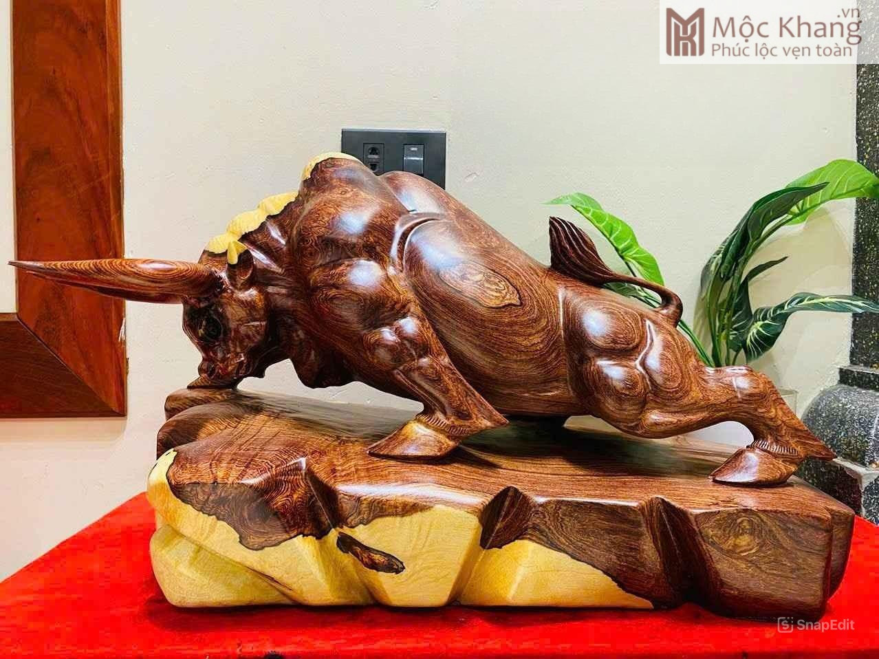 Tượng Bò Tót Cao 34 (cm) Tượng Bò Tót Cao 34 (cm)