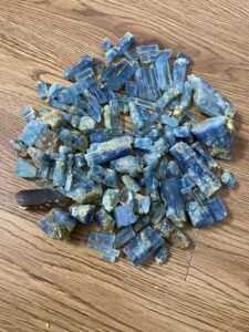 Đá Aquamarine thô