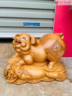 Tượng Heo Gỗ Ngọc Am Cao 32 (cm)