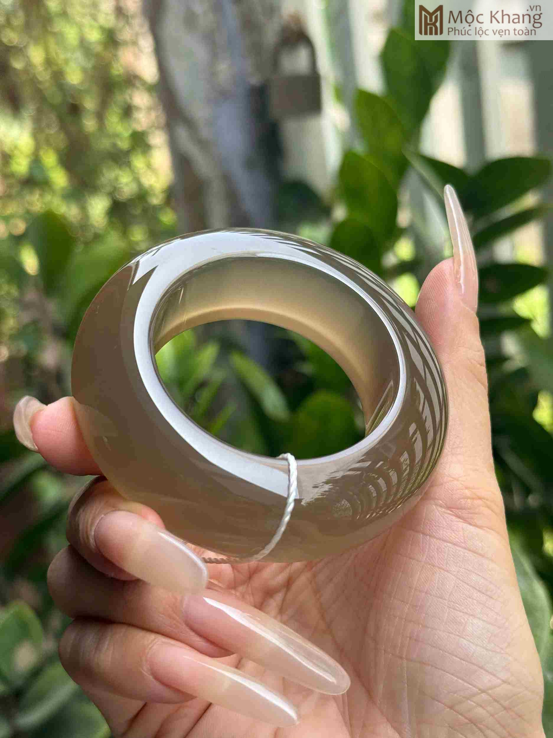 Vòng Tay Mã Não Trà Ni 50 (mm) (6)_6 Vòng Tay Mã Não Bắc Giang Hồng Ni 49.5 (mm)