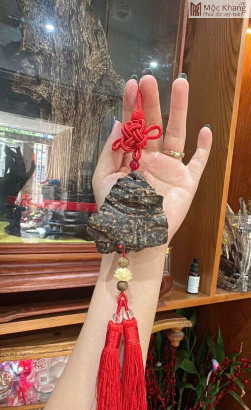 Khánh Trầm Hương Treo