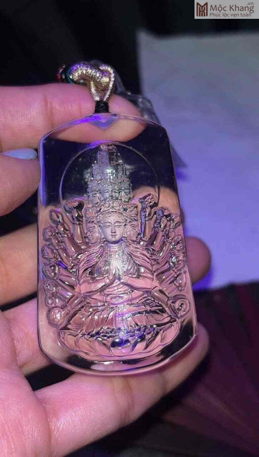 Mặt Dây Thiên Thủ Thạch Anh Pha Lê Cao 58(mm)