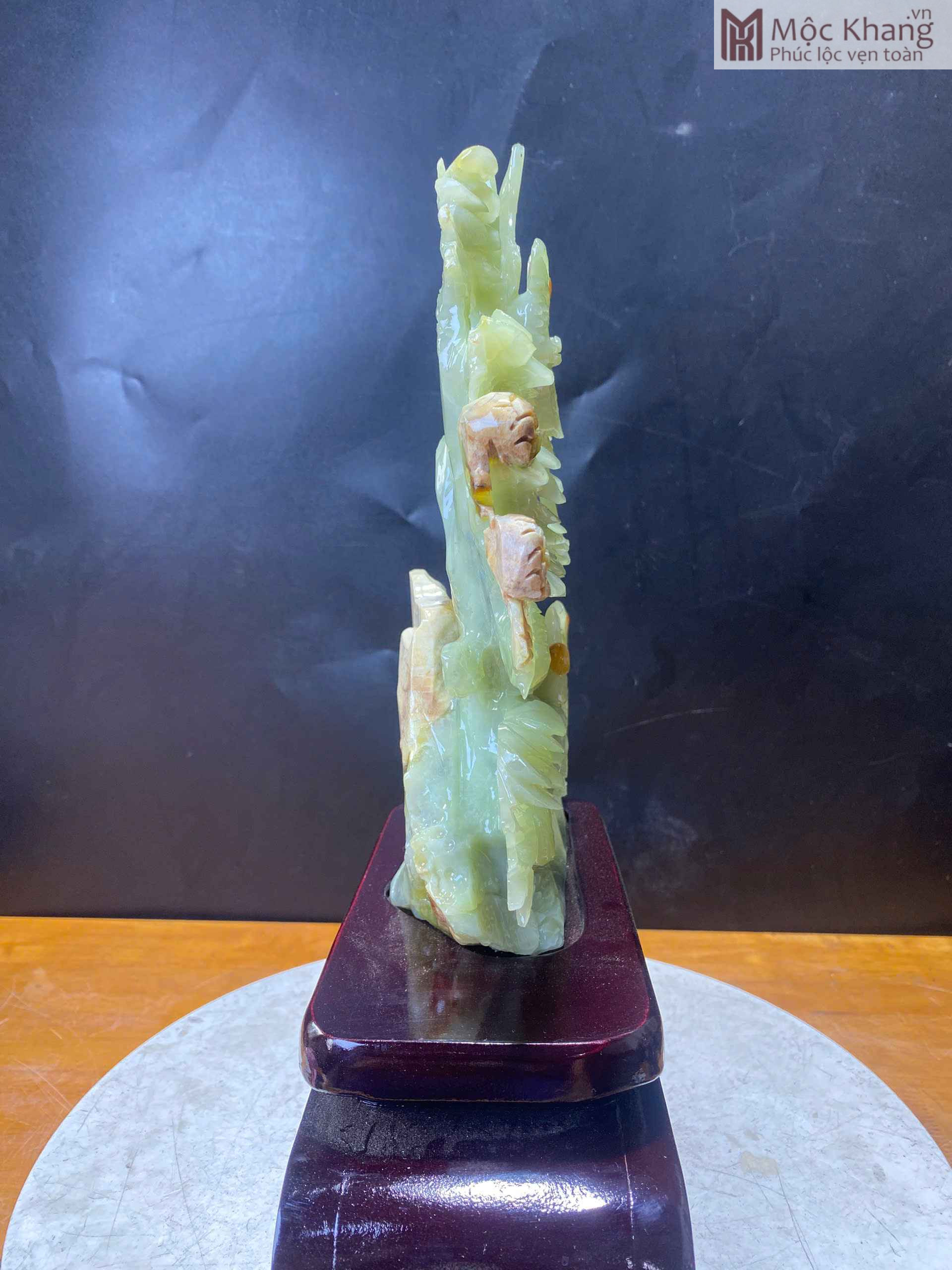 tac-pham-tung-hac-dien-nien-ngoc-tu-nham-cao-27cm (1) tac-pham-tung-hac-dien-nien-ngoc-tu-nham-cao-27cm