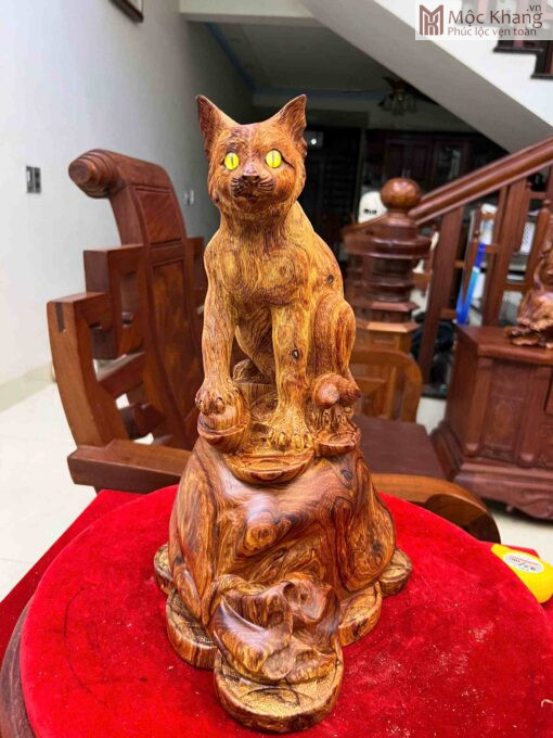 Tượng Mèo Ngồi Bao Tiền Gỗ Cẩm Cao 35(cm)