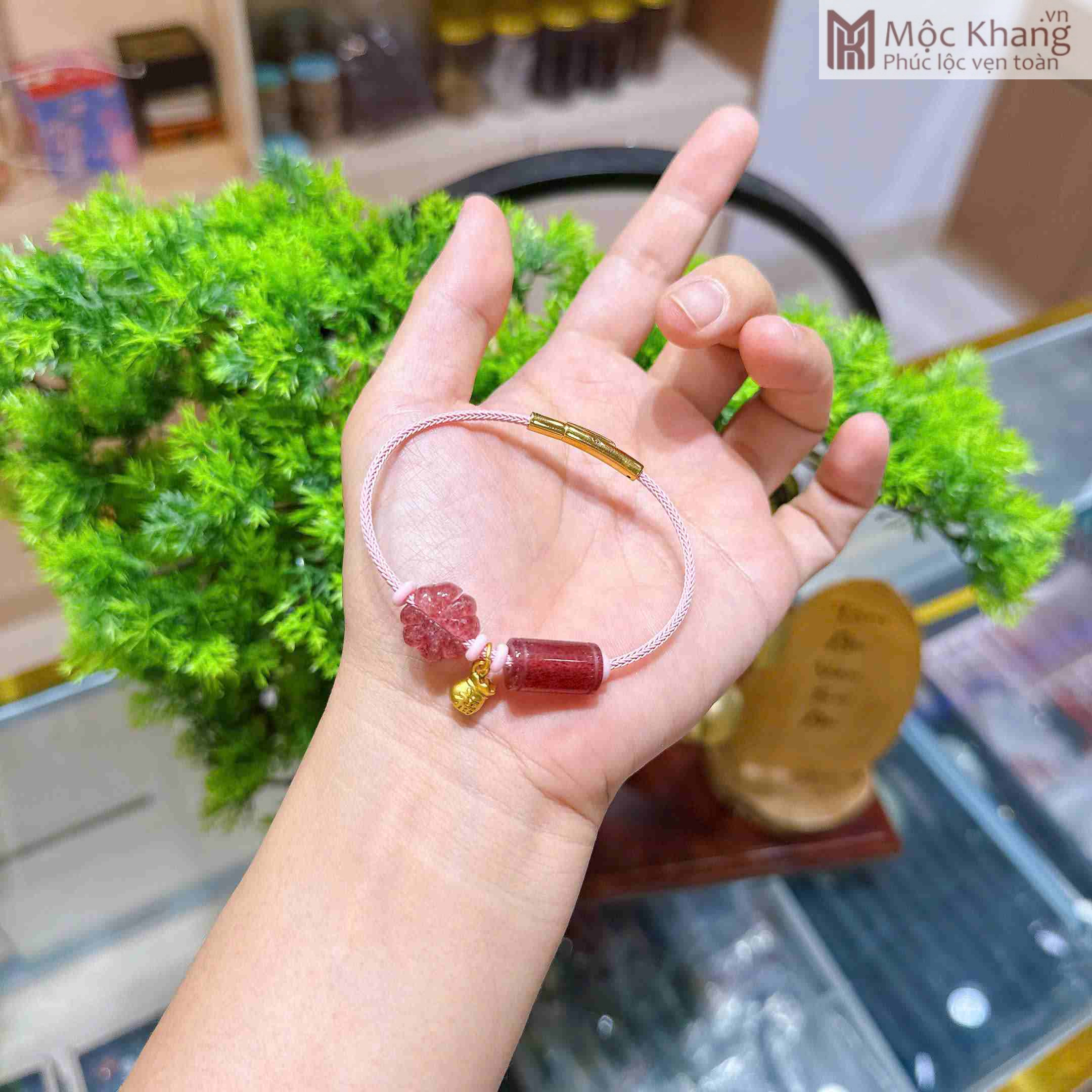 vong-cap-dau-hong-co-4-la-lu-thong-mix-charm (3) vong-cap-dau-hong-co-4-la-lu-thong-mix-charm
