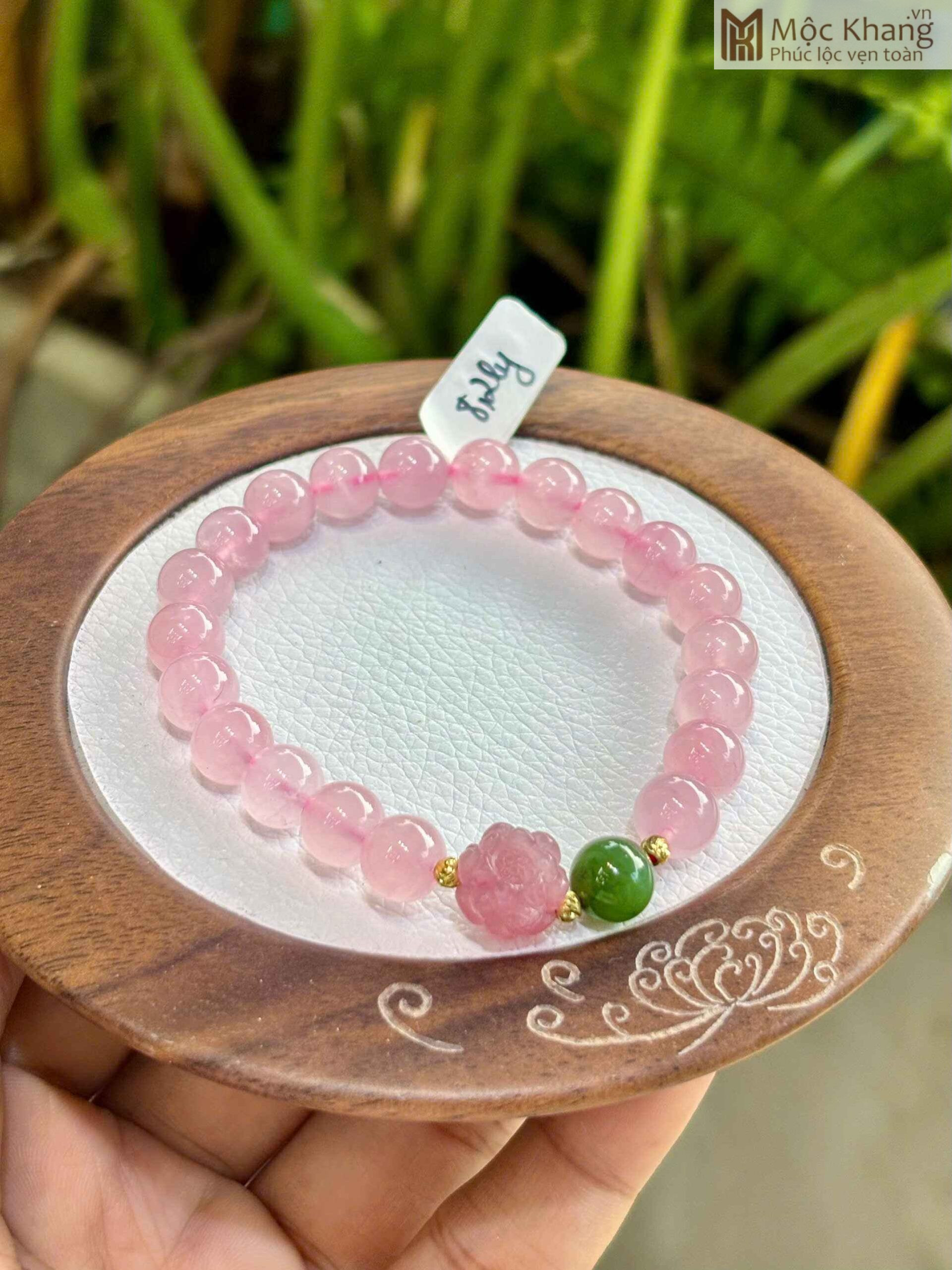vong-thach-anh-hong-mix-charm-sen-hat-8-2mm (2) vong-thach-anh-hong-mix-charm-sen-hat-8-2mm