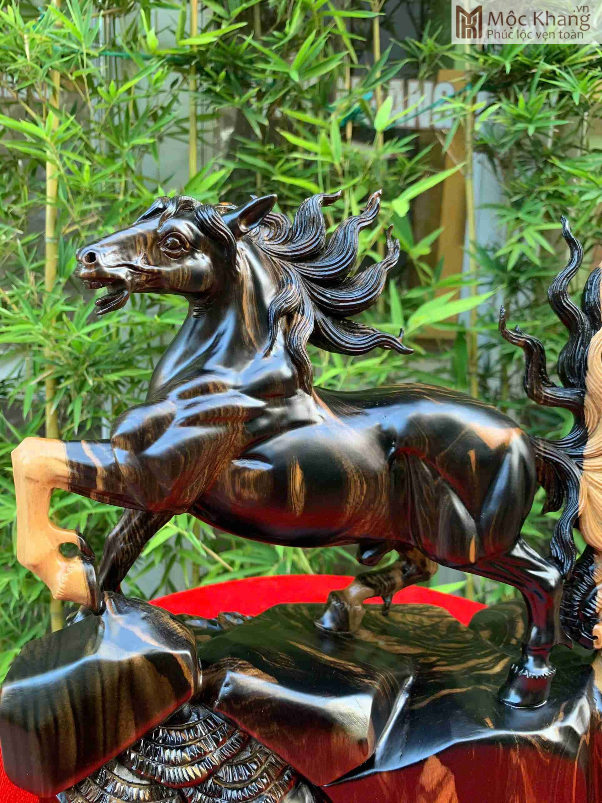 Tượng Nhất Mã Gỗ Mun Cao 27 (cm) (2) Tuong Nhat Ma Go Mun Cao 27 cm 2 scaled