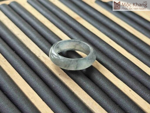 Nhẫn Ngọc Cẩm Thạch Ni 18.6(mm)