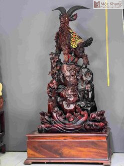 Tượng Dê Gỗ Trắc Cao 152(cm)