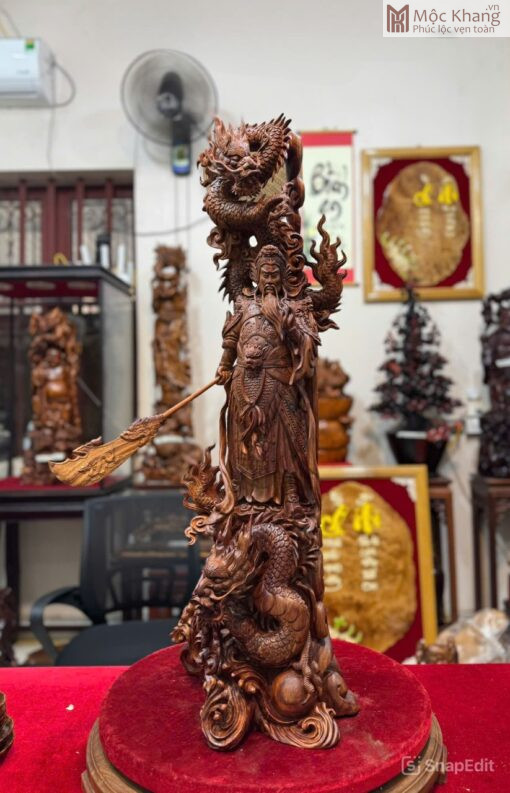 Tượng Quan Công Cầm Đao Gỗ Sưa Cao 92(cm)