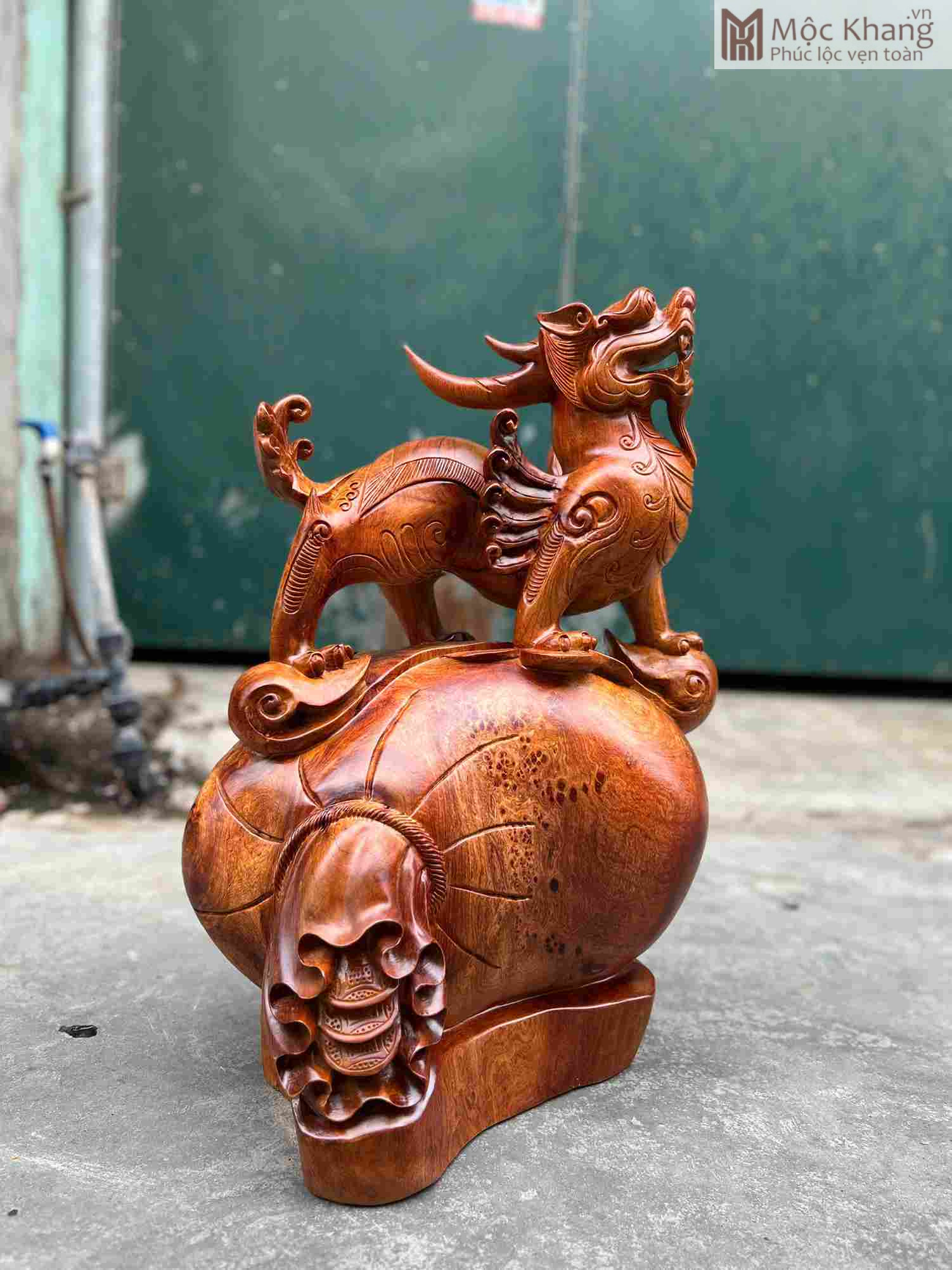 tuong-ty-huu-go-huong-ngang-66cm (2) tuong-ty-huu-go-huong-ngang-66cm