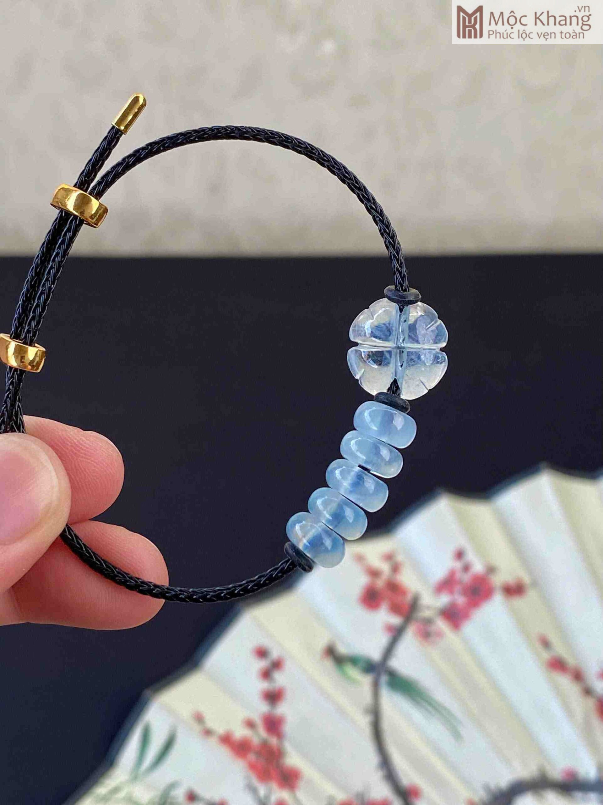 vong-cap-da-aqua-co-bon-la-mix-ngu-dieu (2) Vòng Cáp Đá Aqua Cỏ Bốn Lá Mix Ngũ Điếu