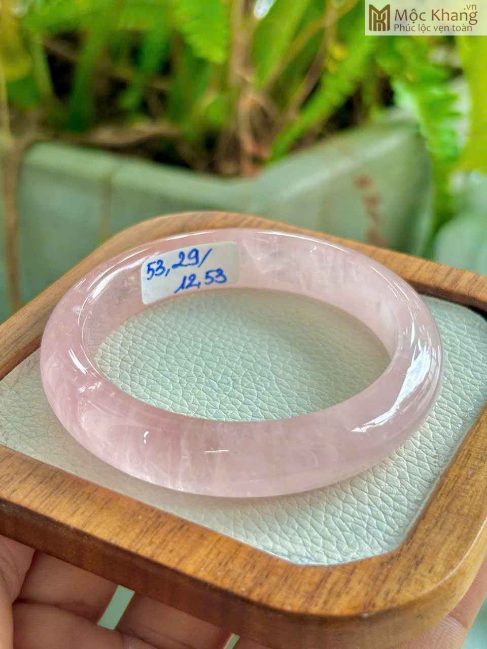 vong-tay-thach-anh-hong-ni-51-57mm (7) vong-tay-thach-anh-hong-ni-51-57mm