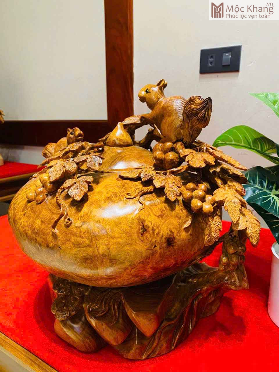 Chum Phú Quý Gỗ Nu Hương Cao 38 (cm) (2) Chum Phu Quy Go Nu Huong Cao 38 cm 2