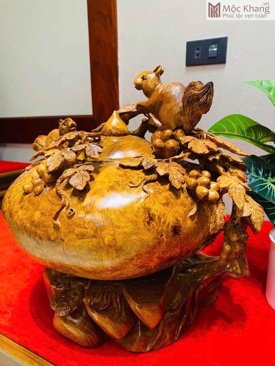 Chum Phú Quý Gỗ Nu Hương Cao 38 (cm) (3) Chum Phu Quy Go Nu Huong Cao 38 cm 3