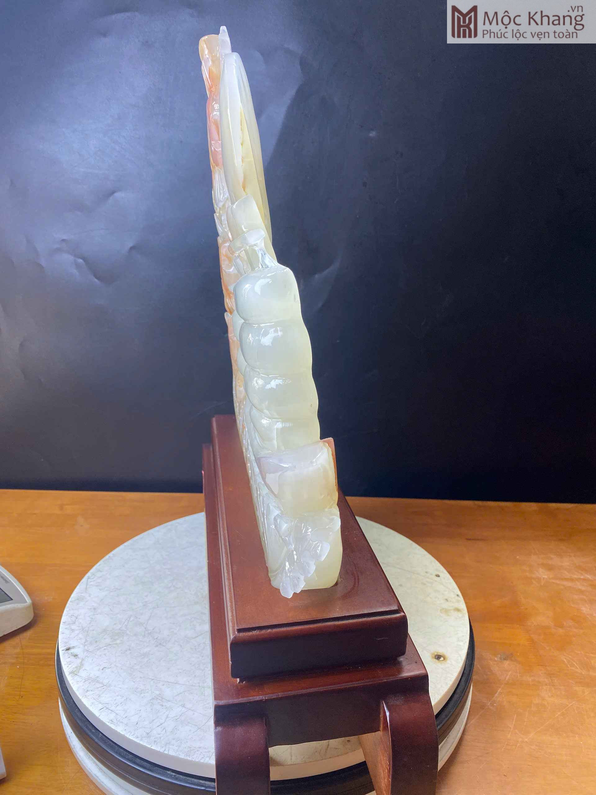 Tác Phẩm Thuận Buồm Xuôi Gió Ngọc Onyx Huyết Cao 36 (cm) (3) Tac Pham Thuan Buom Xuoi Gio Ngoc Onyx Huyet Cao 36 cm 3