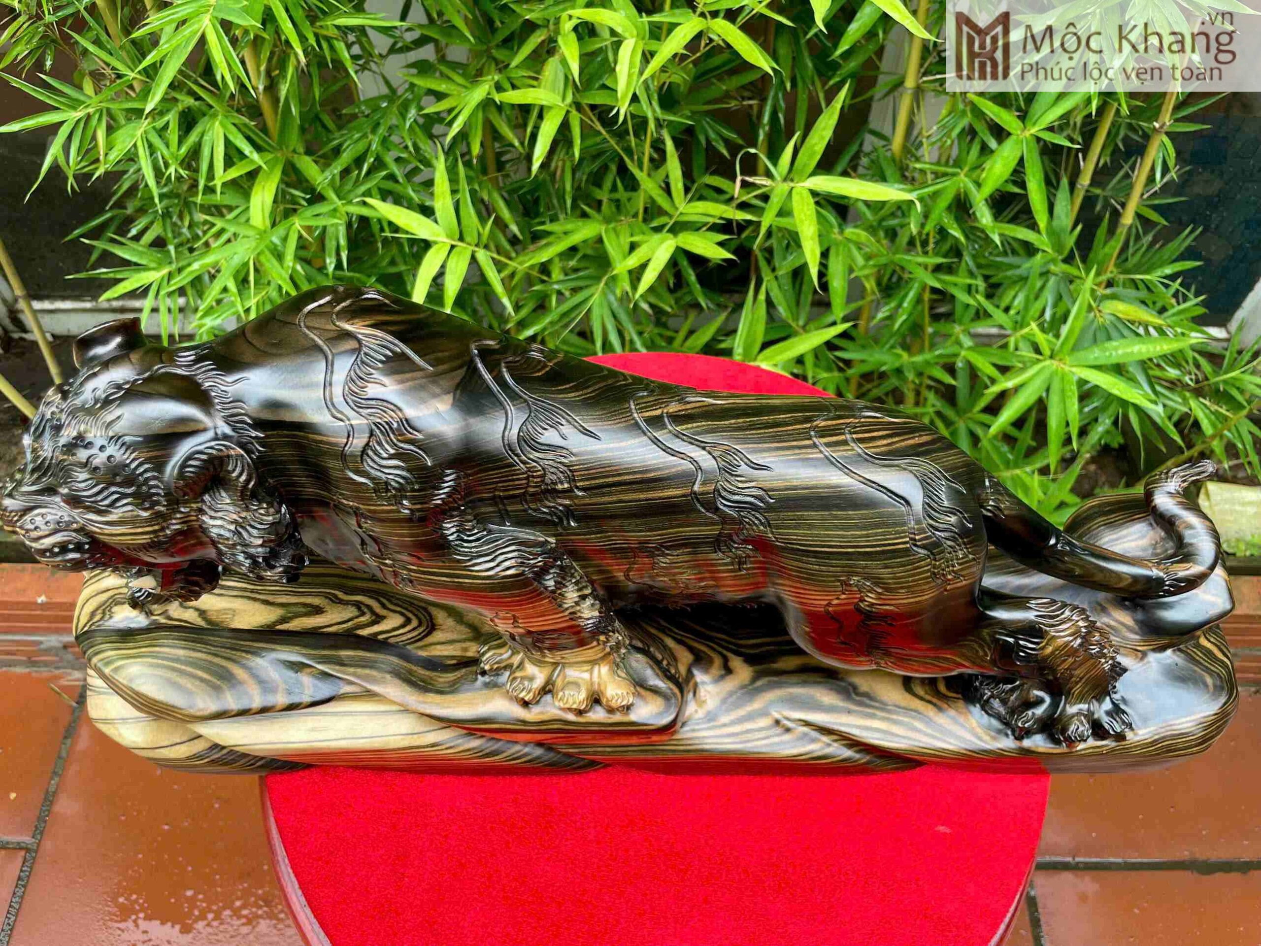 Tượng Mãnh Hổ Gỗ Mun Hoa Cao 23 (cm) (4) Tuong Manh Ho Go Mun Hoa Cao 23 cm 4 scaled