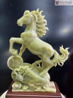 Tượng Ngựa Ngọc Onyx Xanh Cao 33 (cm)