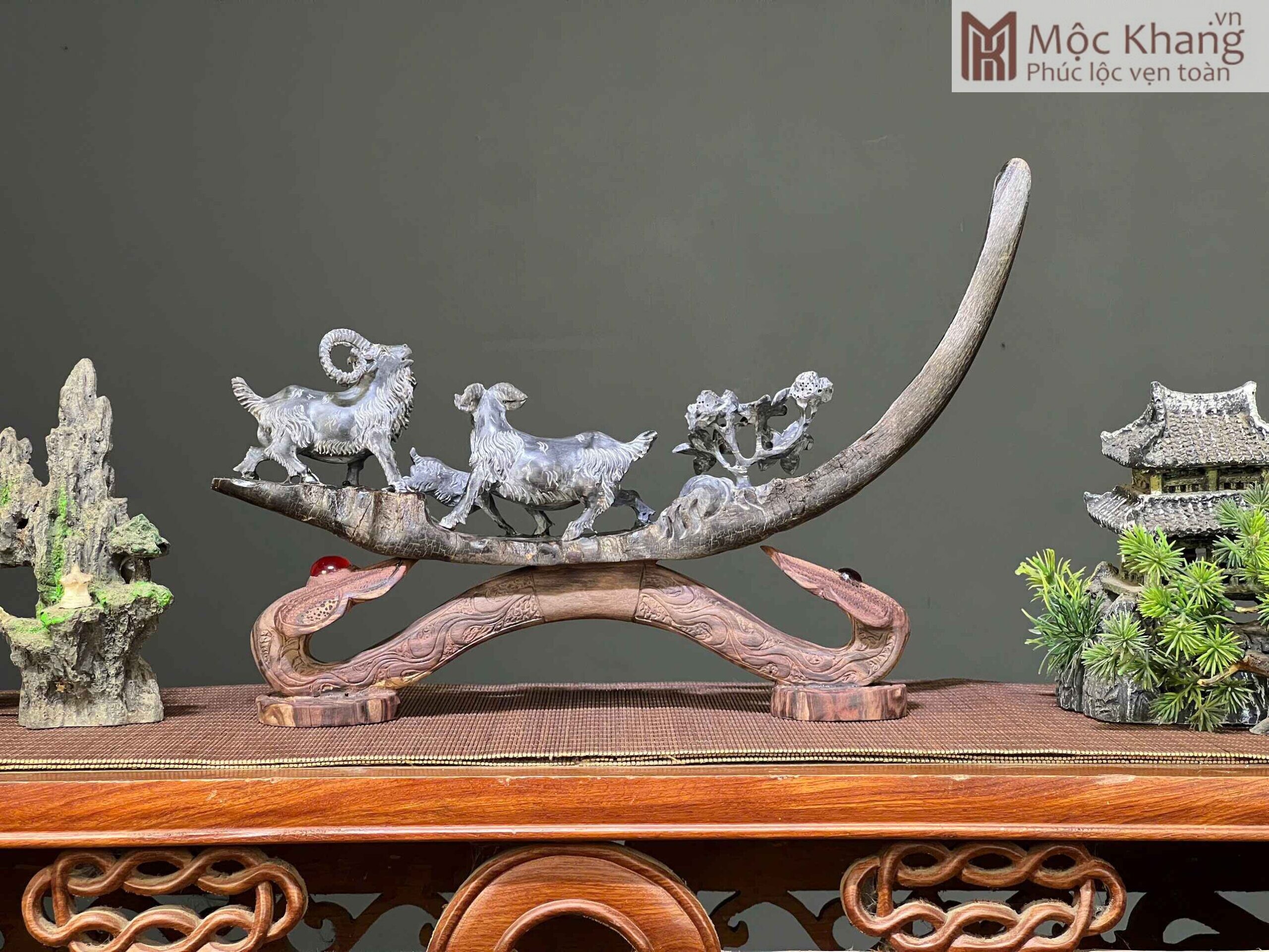 Tượng Tam Dương Sừng Tự Nhiên Cao 26 (cm) (4) Tuong Tam Duong Sung Tu Nhien Cao 26 cm 4 scaled
