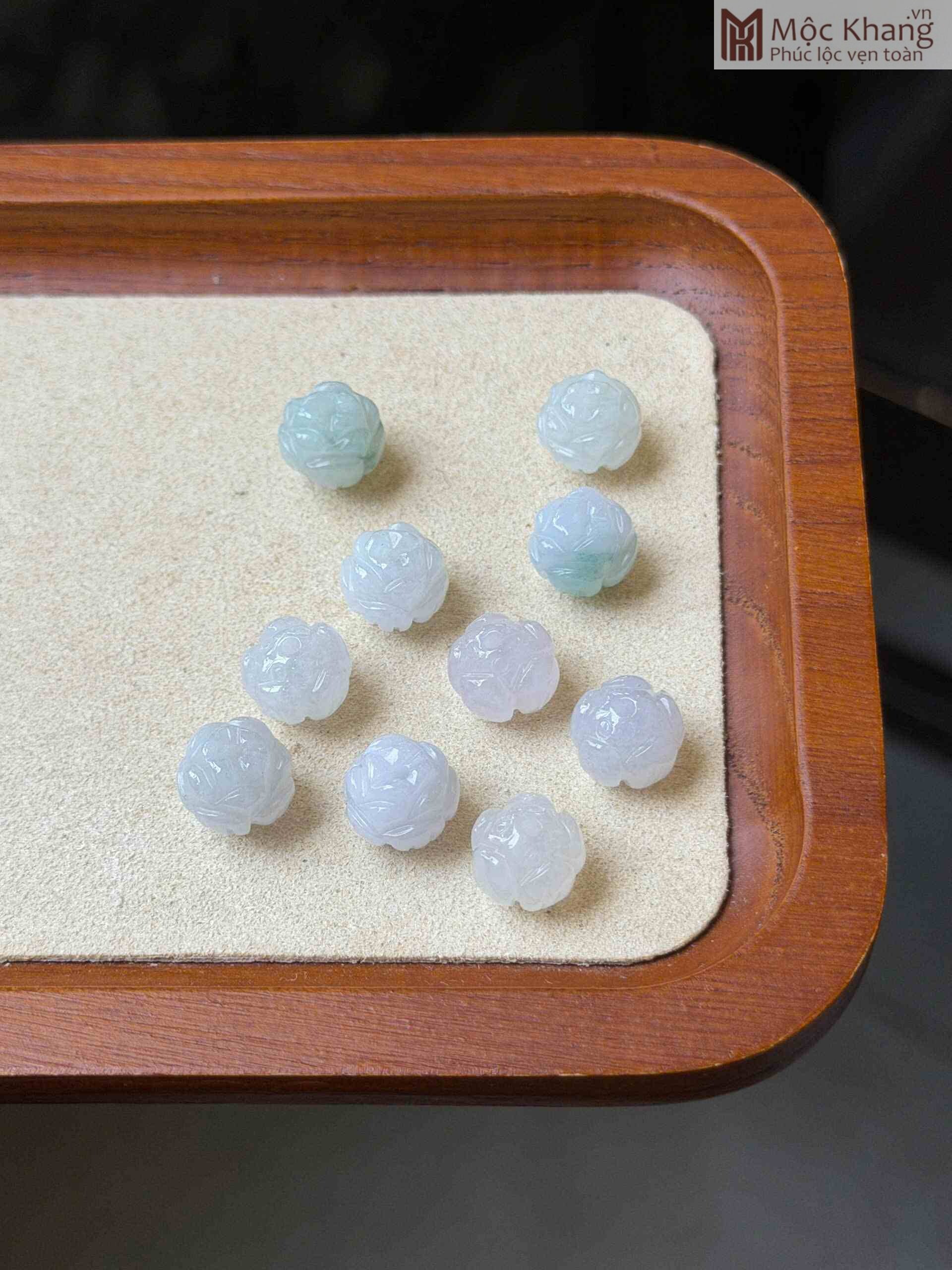 10-bong-cham-sen-ngoc-cam-thach (2) 10 Bông Chạm Sen Ngọc Cẩm Thạch