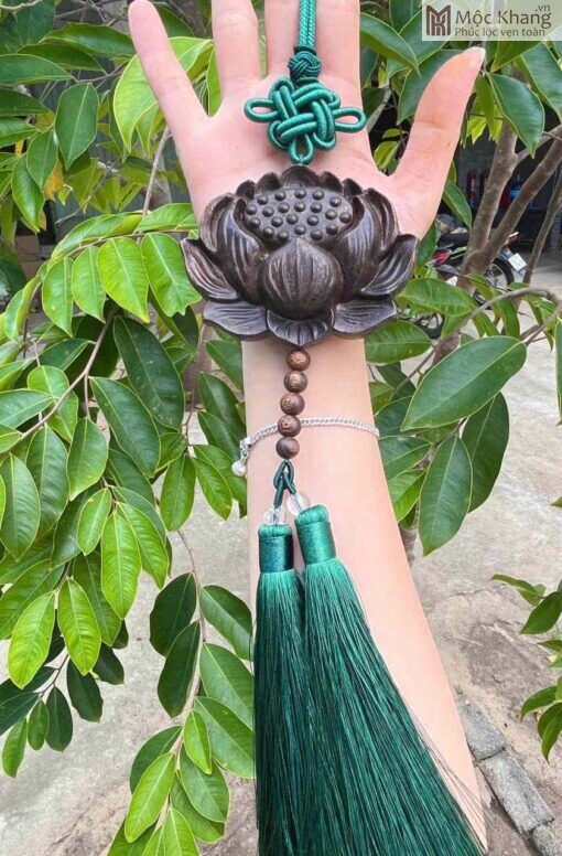 Khánh Treo Xe Liên Hoa Trầm Sánh