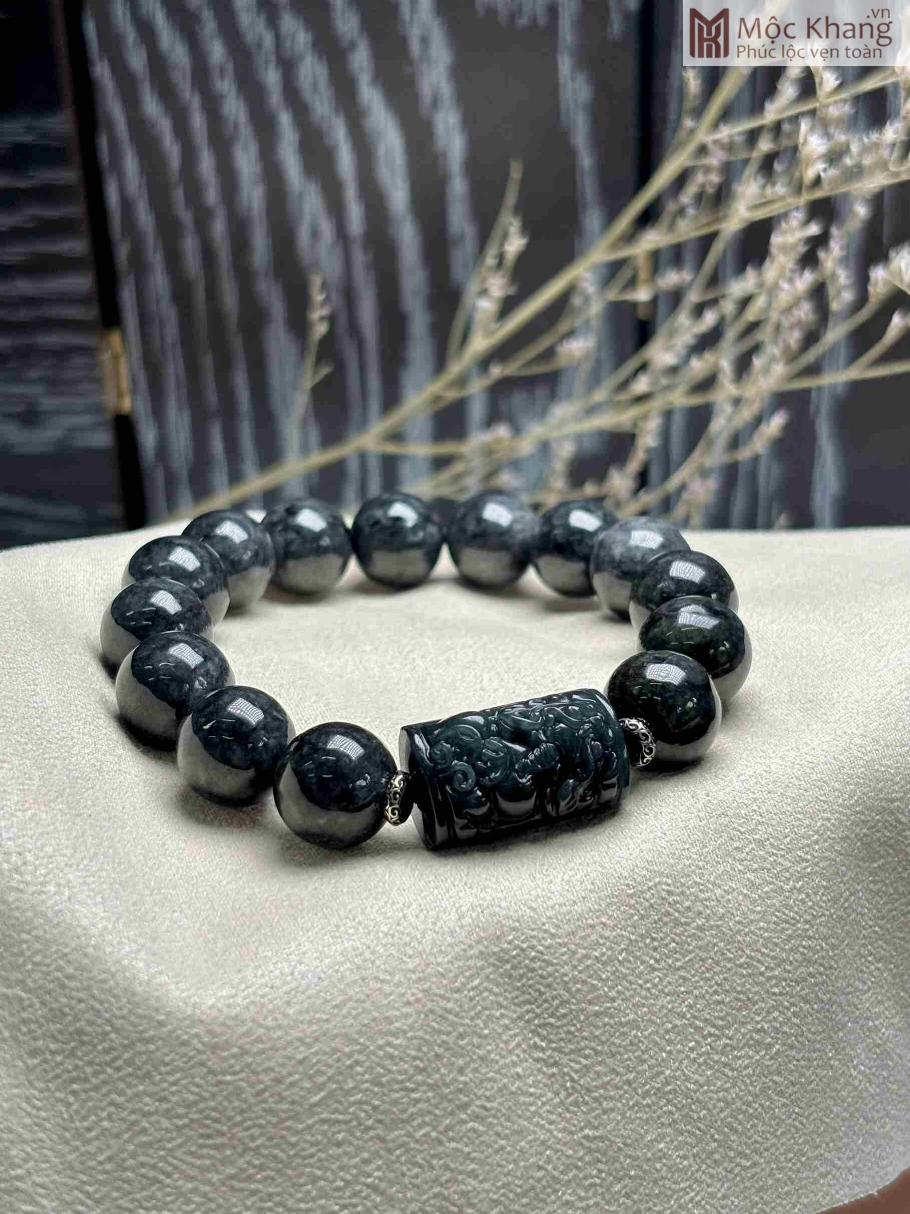 vong-tay-ngoc-cam-thach-hat-13mm (6) vong-tay-ngoc-cam-thach-hat-13mm