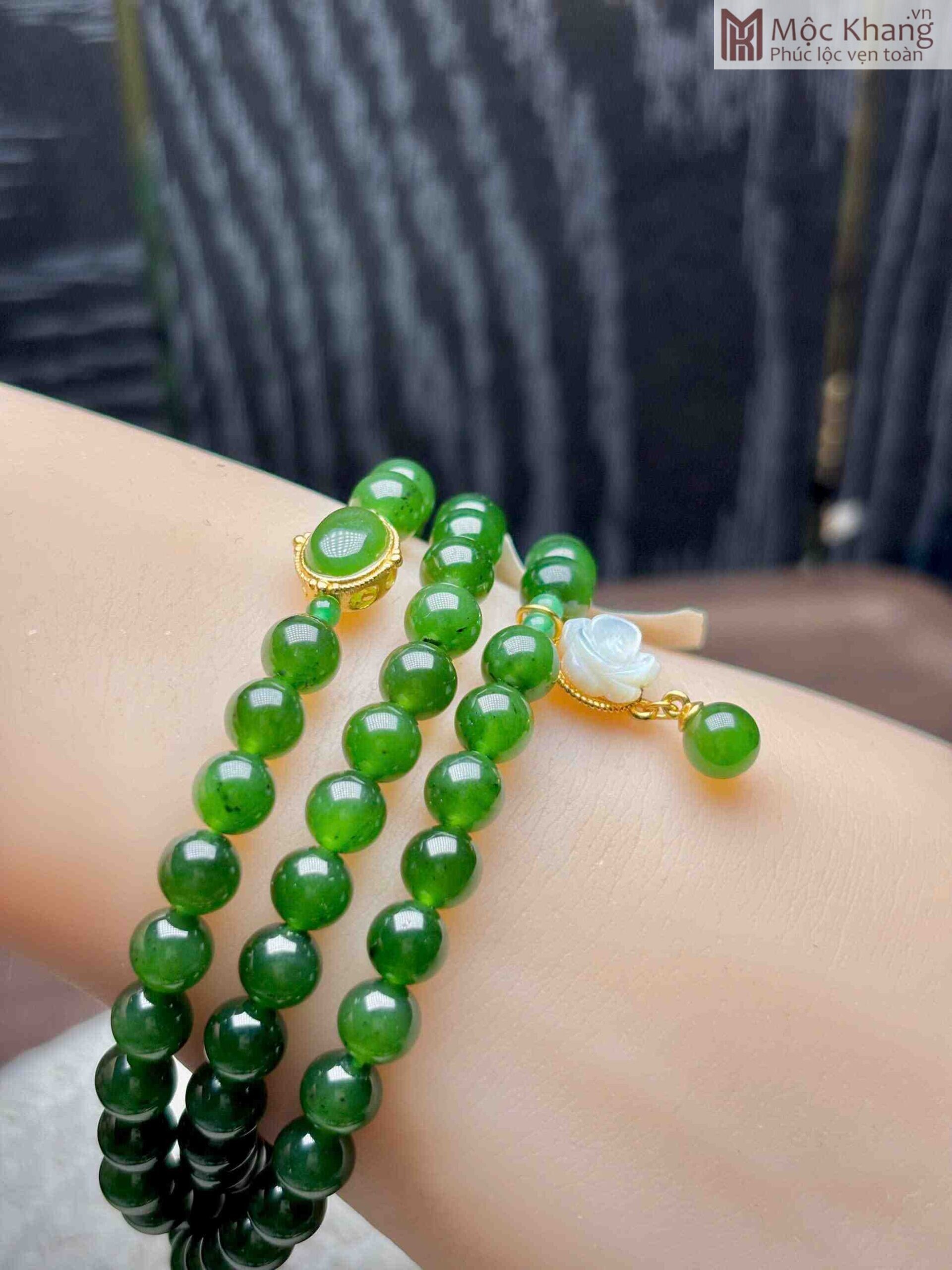 chuoi-ngoc-bich-mix-charm-bac-hat-6mm (5) chuoi-ngoc-bich-mix-charm-bac-hat-6mm
