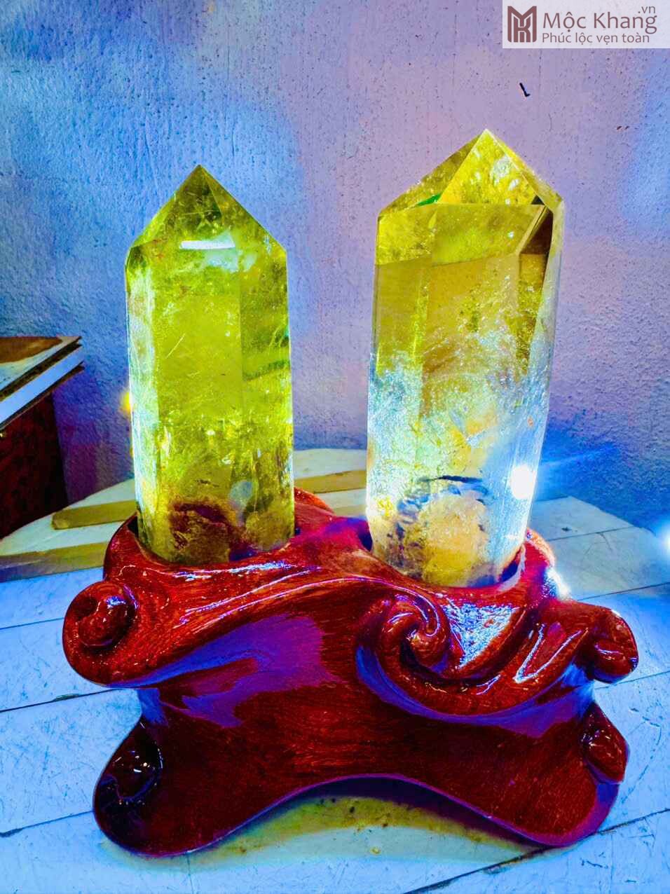 tru-da-thach-anh-vang-cao-21cm (1) Trụ Đá Thạch Anh Vàng Cao 21(cm)