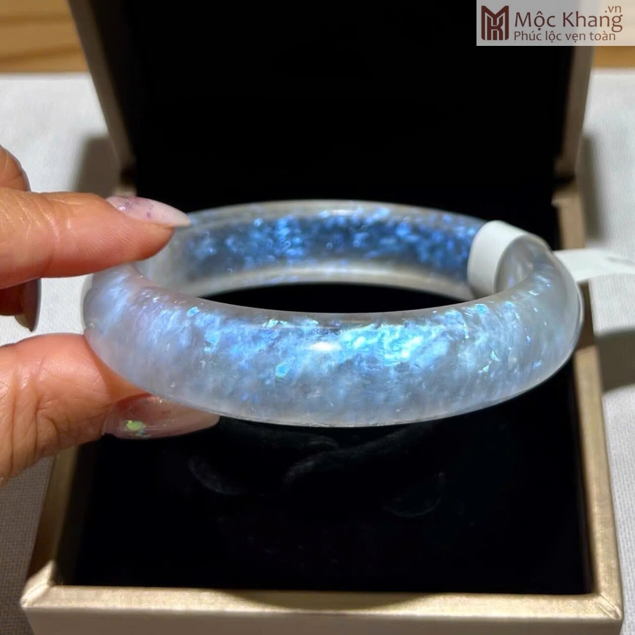 vong-tay-da-mat-trang-moonstone-ni-59-2mm (1) Vòng Tay Đá Mặt Trăng Moonstone Ni 59.2(mm)