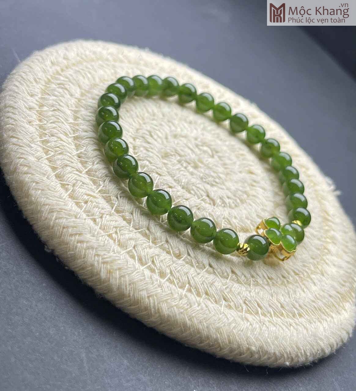vong-tay-ngoc-bich-mix-charm-co-bon-la-hat-6-mm (3) vong-tay-ngoc-bich-mix-charm-co-bon-la-hat-6-mm